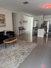 10220 NW 63rd Ter, Unit 106 in Doral, FL - Building Photo - Building Photo