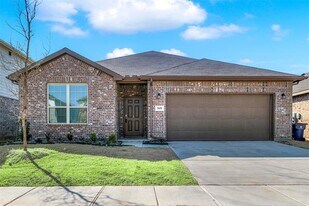 949 Ravenwood Ln in Van Alstyne, TX - Building Photo