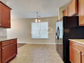 715 Canyon Dr in Savannah, GA - Building Photo - Building Photo