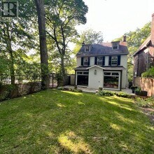 30 Old Bridle Path in Toronto, ON - Building Photo - Building Photo
