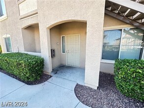 3481 Desert Cliff St in Las Vegas, NV - Building Photo - Building Photo