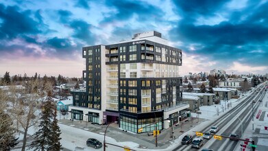 1750 29 St SW in Calgary, AB - Building Photo - Building Photo