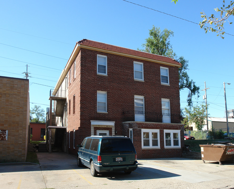 1907 Jones St in Omaha, NE - Building Photo