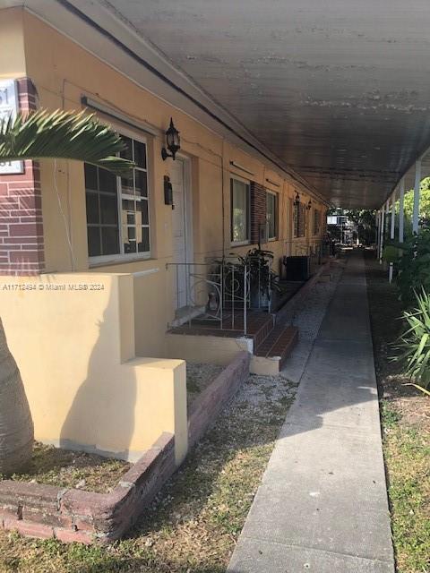 property at 751 SW 10th St