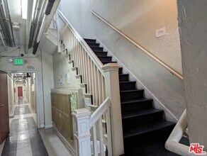 425 S Grand View St in Los Angeles, CA - Building Photo - Building Photo