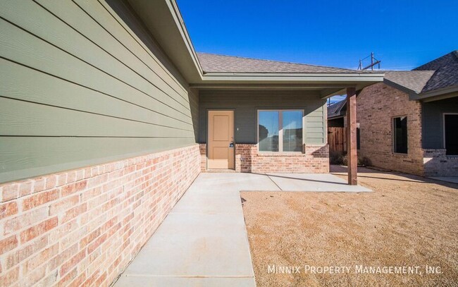 property at 2405 Quitman Ave
