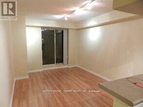 20 Olive Ave in Toronto, ON - Building Photo - Building Photo