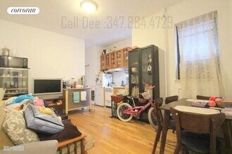 202 W 81st St in New York, NY - Building Photo - Building Photo