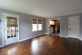 7608 Summit St in Kansas City, MO - Building Photo - Building Photo