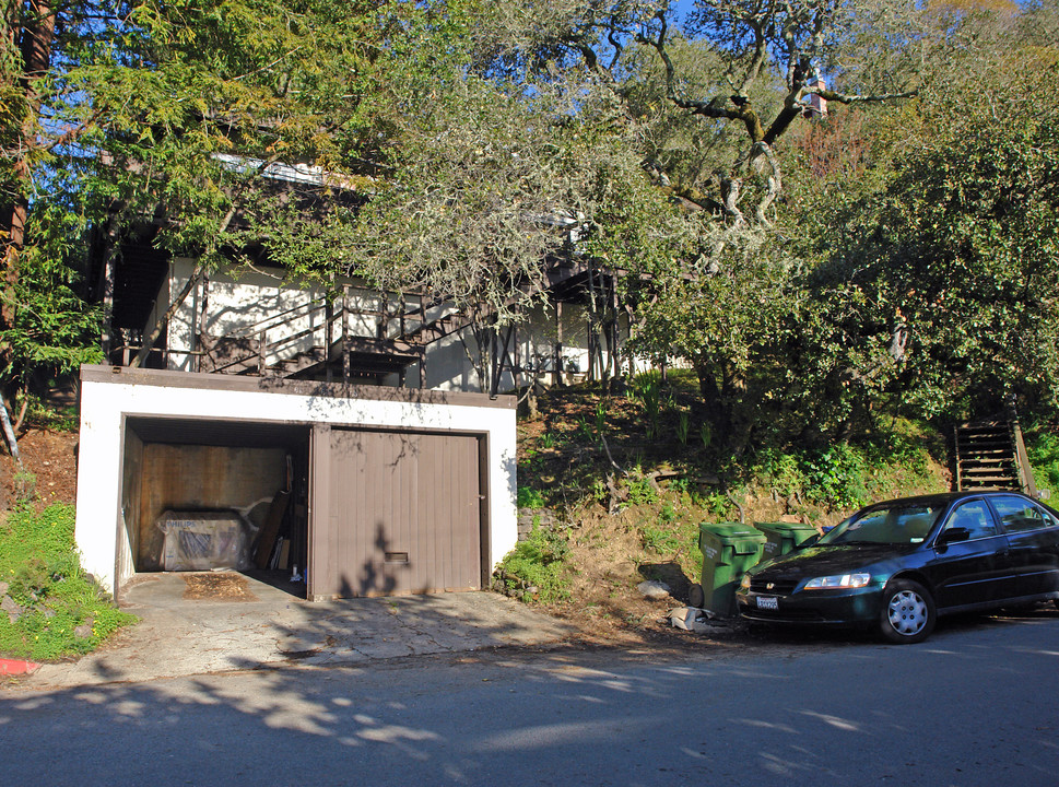 75-77 Corte Madera Ave in Mill Valley, CA - Building Photo