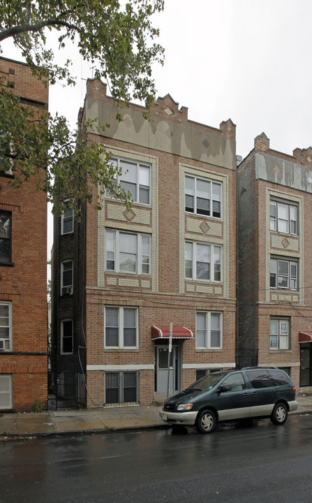 117 Baldwin Ave in Jersey City, NJ - Building Photo