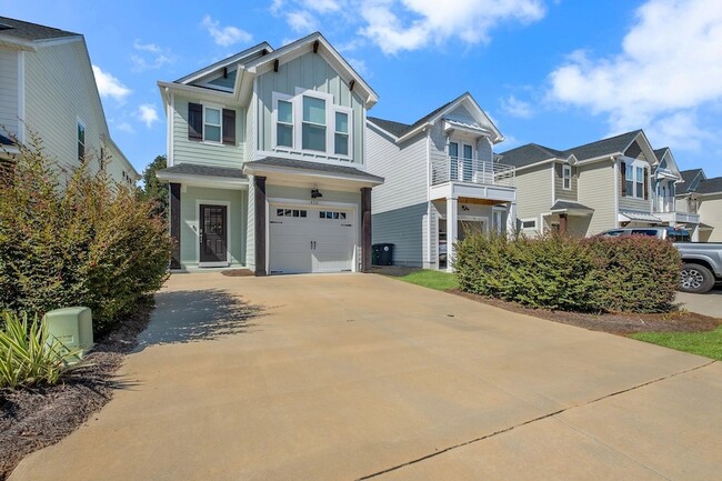 property at 458 Grand Oaks Rd