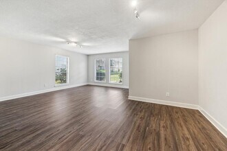 1107 Country Pl Dr in Houston, TX - Building Photo - Building Photo