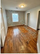 607 N James St in Searcy, AR - Foto de edificio - Building Photo