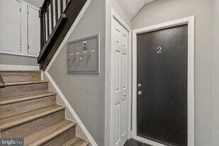 405 34th St SE in Washington, DC - Building Photo