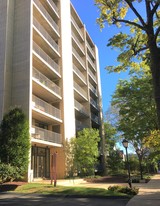 Claybourne Apartments