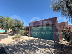 461 S Magnolia Ave in Tucson, AZ - Foto de edificio - Building Photo