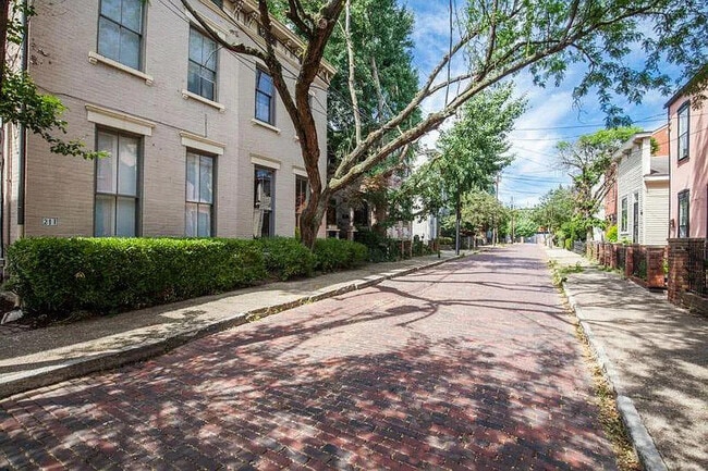213 Covington Ave, Unit A