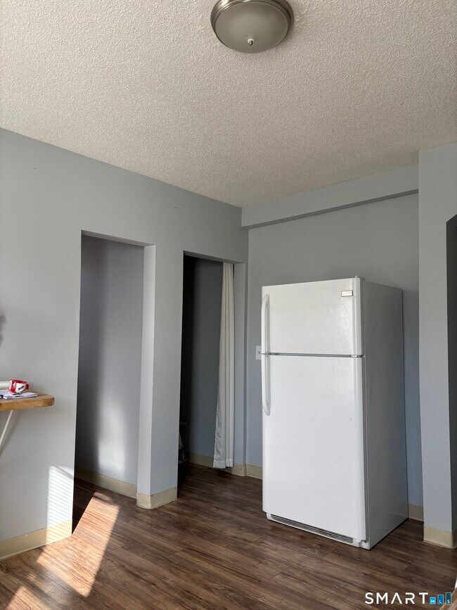 3 Marley Pl in Waterbury, CT - Building Photo - Building Photo