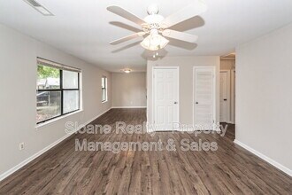 819 Sandpiper Dr in Ladson, SC - Building Photo - Building Photo