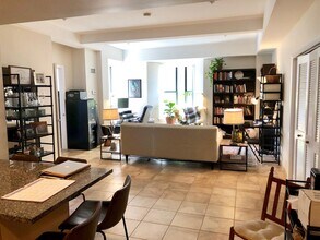 33 Fay St, Unit 315 in Boston, MA - Building Photo - Building Photo