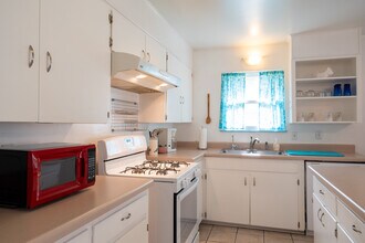 4419 A Gillis, Unit Gillis A in Austin, TX - Building Photo - Building Photo