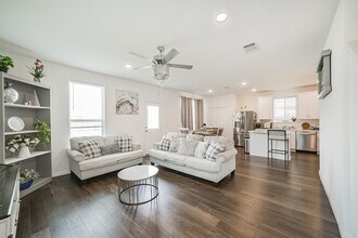 26407 Red Clover Dr in Magnolia, TX - Building Photo - Building Photo