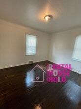 5724 Marseilles St in Detroit, MI - Building Photo - Building Photo