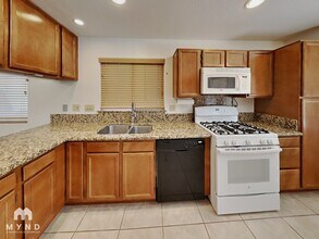 4763 W Latchstring Ct in Tucson, AZ - Building Photo - Building Photo