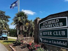 163 Parkview Dr in Pawleys Island, SC - Foto de edificio - Building Photo