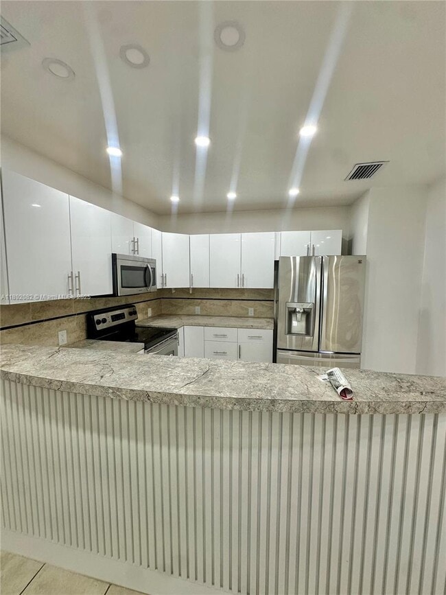 property at 4111 SW 33rd St