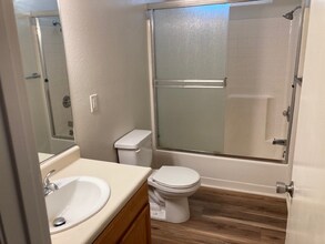 13522 Airline Hwy in Paicines, CA - Building Photo - Building Photo