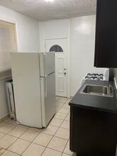 7431 S King Dr, Unit 2W in Chicago, IL - Foto de edificio - Building Photo