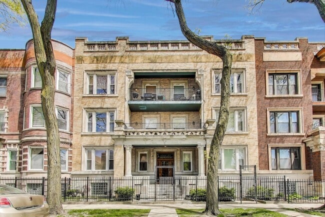property at 4357 S Greenwood Ave