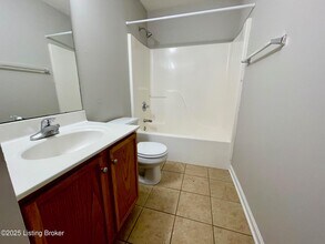 7011 US-150 in Floyds Knobs, IN - Building Photo - Building Photo