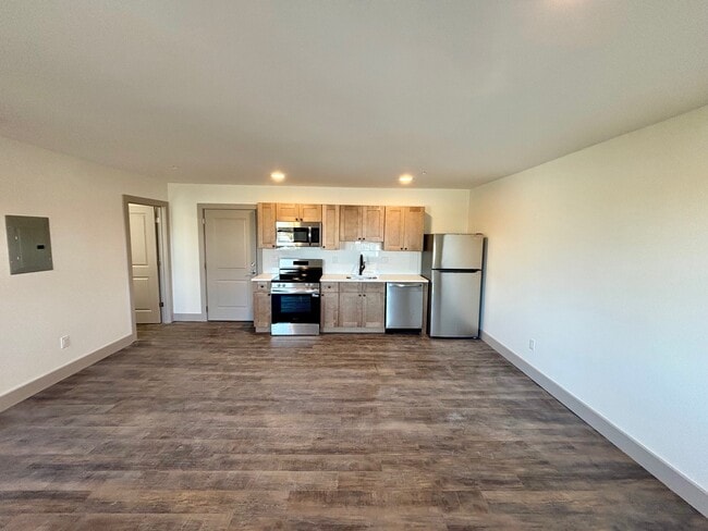 747 Pontiac in Cranston, RI - Building Photo - Building Photo