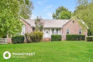 405 Brookview Dr in Gallatin, TN - Building Photo