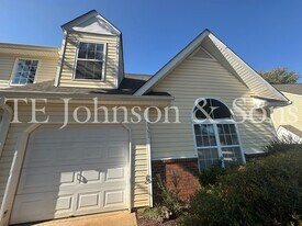 3351 Victoria Park Ln in Winston-Salem, NC - Building Photo