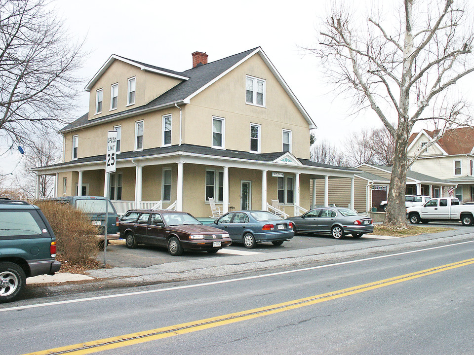 6642 Jefferson Blvd in Frederick, MD - Building Photo