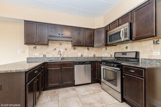 14130 Sheffield Dr in Homer Glen, IL - Building Photo - Building Photo