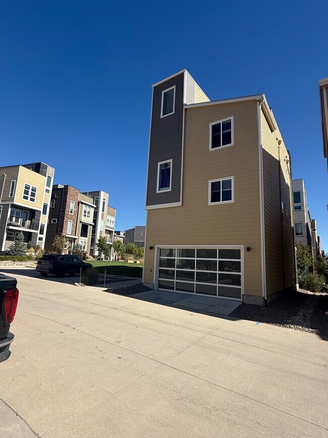 property at 11948 Mountview Ln