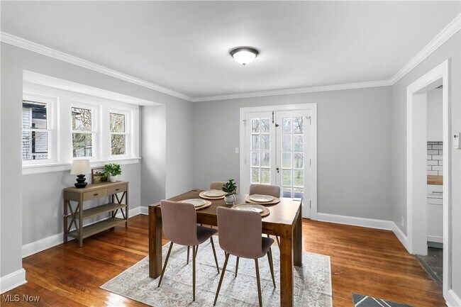 property at 1488 S Taylor Rd
