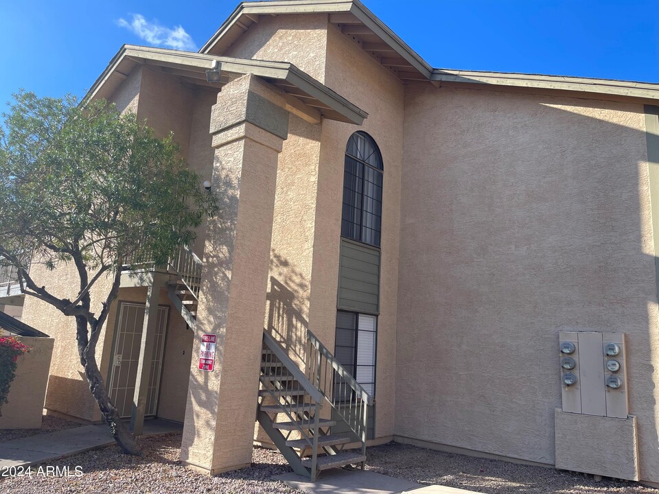 5236 W Peoria Ave in Glendale, AZ - Building Photo