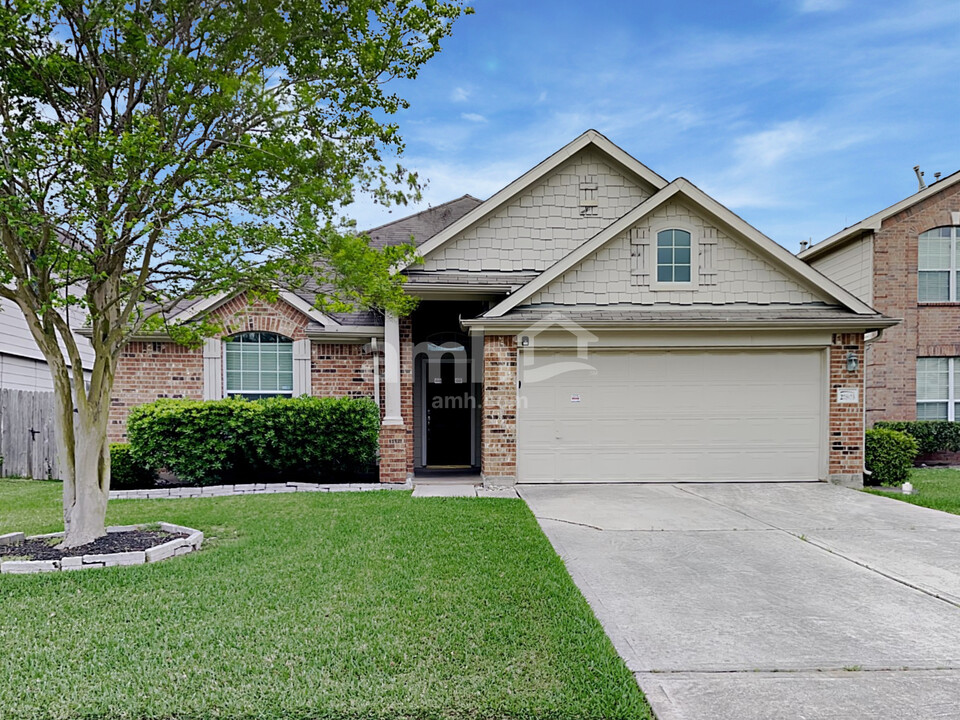 21803 Prairie Spring Ln in Spring, TX - Building Photo