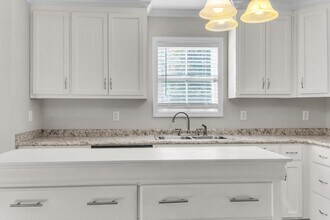 1739 Eli Pl in Valdosta, GA - Building Photo - Building Photo