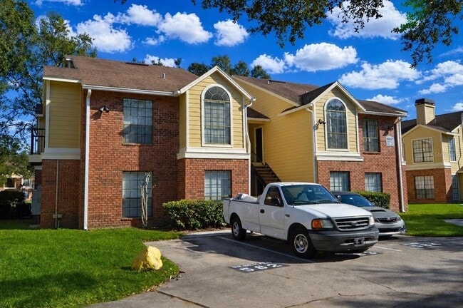8641 Fancy Finch Dr in Tampa, FL - Building Photo - Building Photo