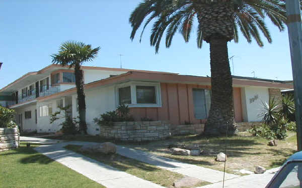 2901 W 141st Pl in Gardena, CA - Building Photo