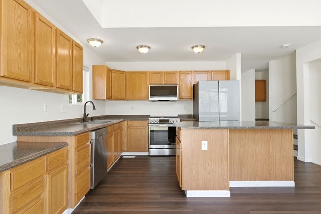 5155 Golden Eagle Pkwy in Brighton, CO - Building Photo - Building Photo