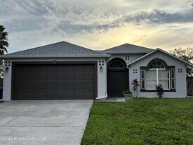 1064 Helena Ave NW in Palm Bay, FL - Building Photo