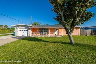 250 Alabama Ave in Merritt Island, FL - Building Photo